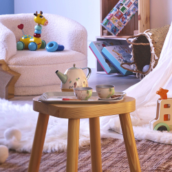 Vilac - Tes&#230;t i metal i kuffert - Paris af Sarah Betz