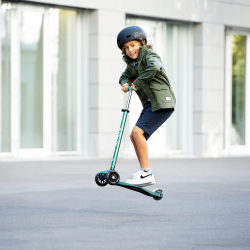 Micro - Hjelm - Black M