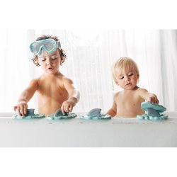 Oli &amp; Carol - Badeleg - Haj