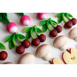 Oli &amp; Carol - Bidering - Manolo the Mushroom