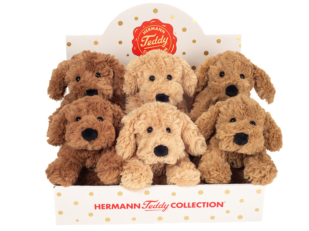 Teddy Hermann Plüschhund Mops Liegend 21 Cm – Kuscheltier Aus Weichem Plüsch, Für Kinder Ab 0 Jahren